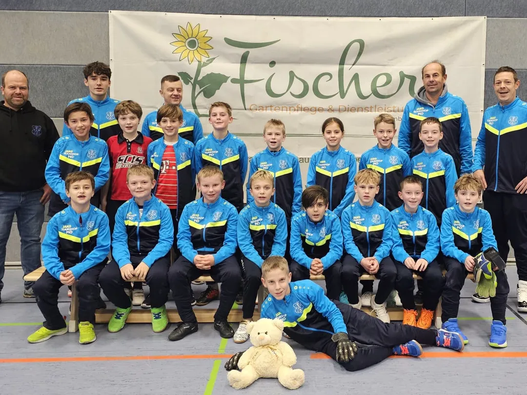 Neue Trainingsanzüge für die E-Jugend