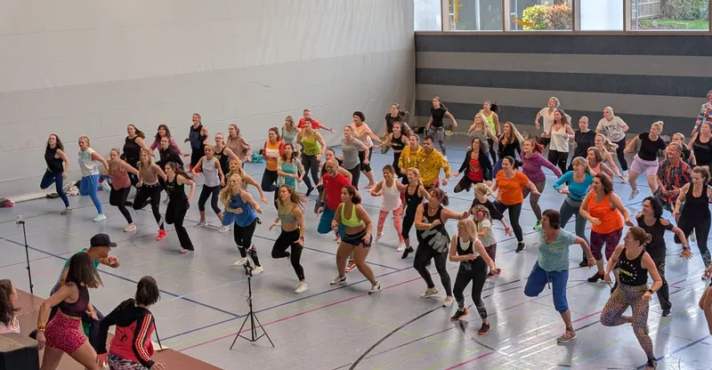 💃 ZUMBA® Party beim FC Weil! 🕺